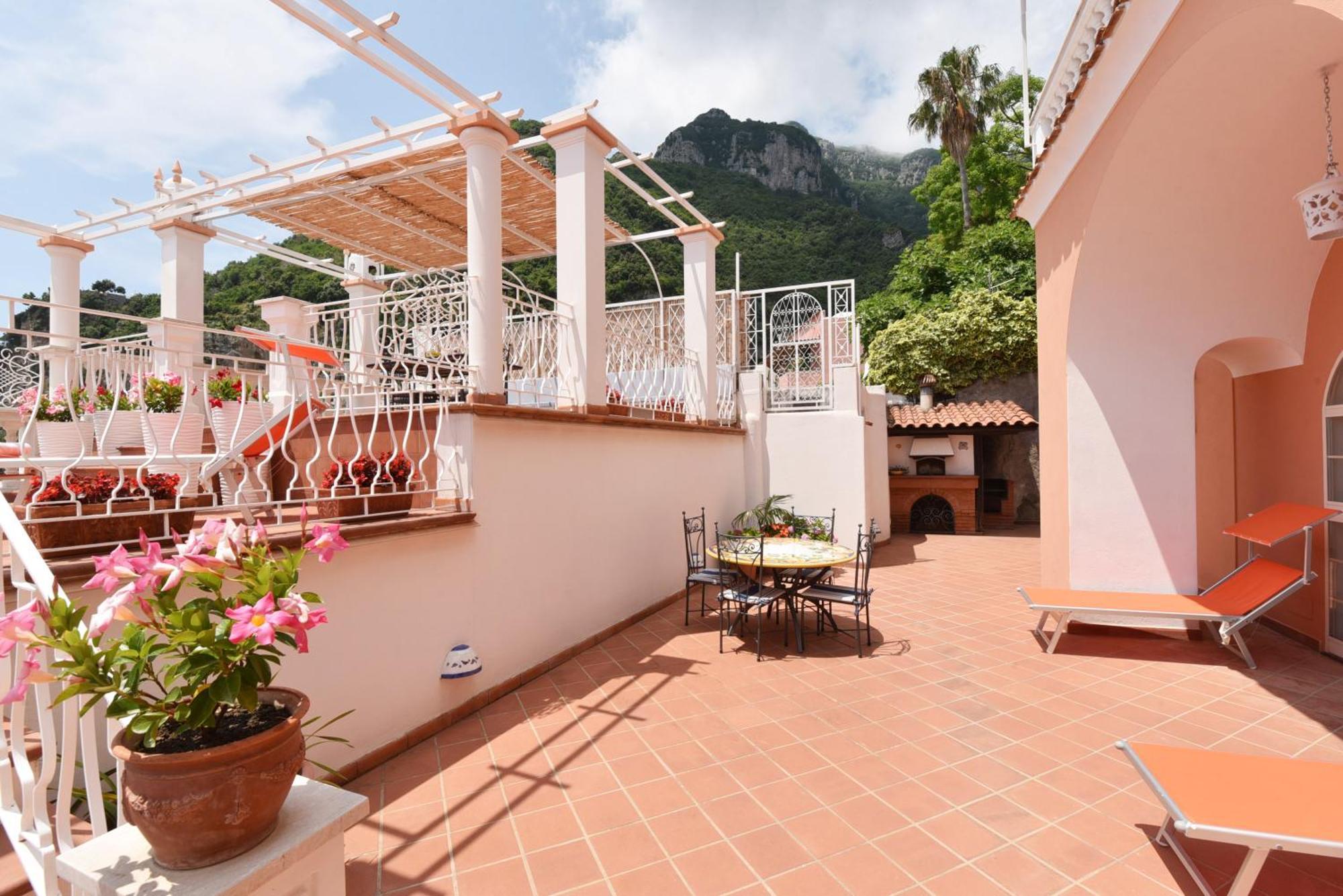 Villa Sunshine Positano Room Exterior photo